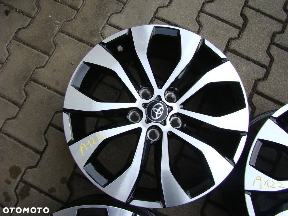 a122 5x114,3 Toyota Auris Corolla Avensis C-HR Camry Corolla Cross 7Jx17 - 5