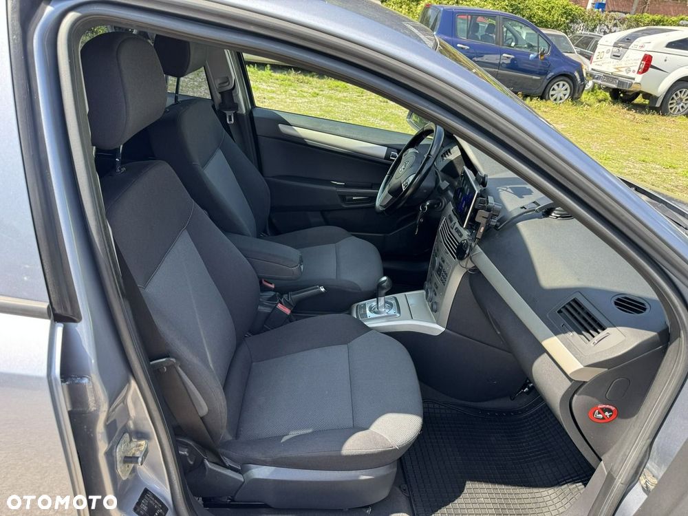 Opel Astra - 12