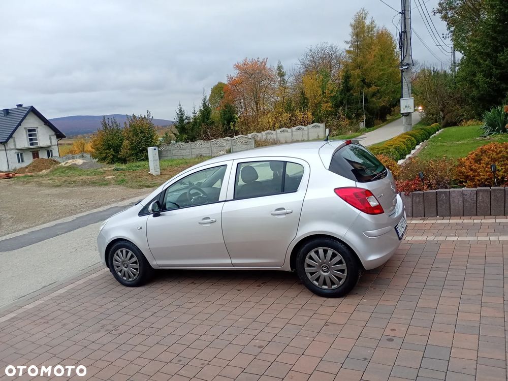 Opel Corsa - 12