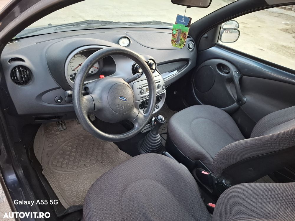 Ford Ka 1.3 Base - 17