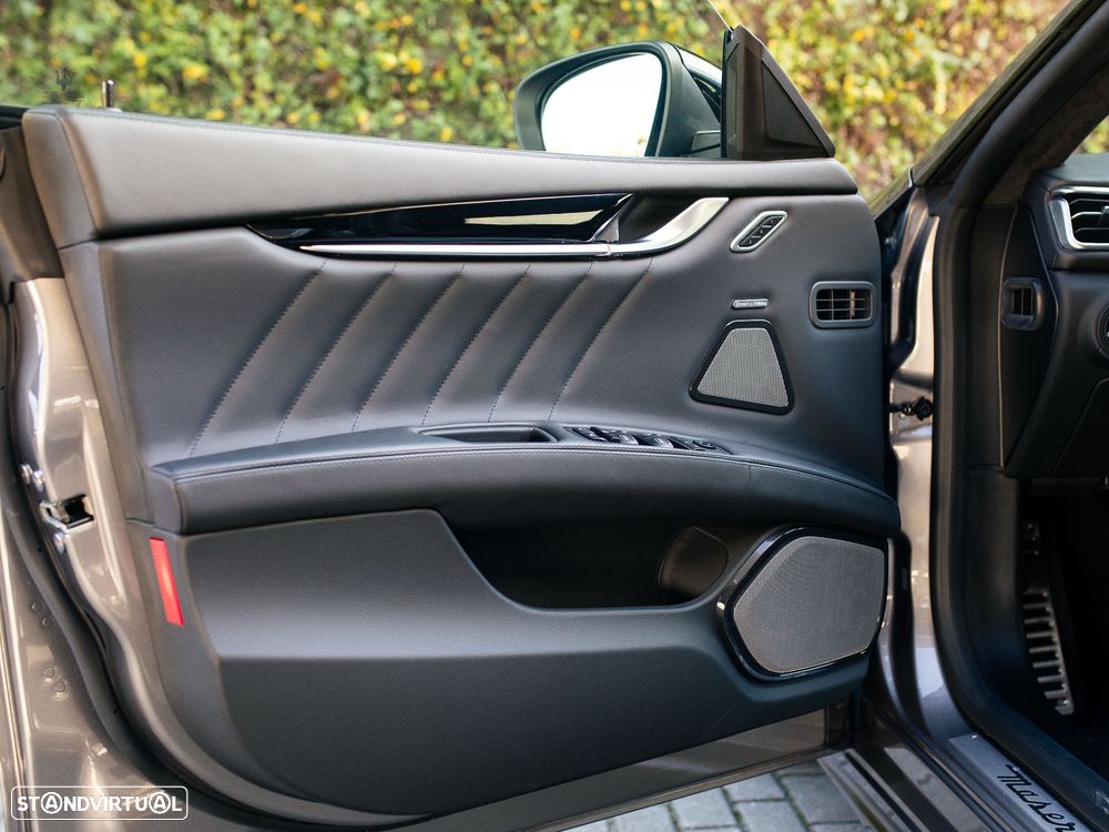 Maserati Ghibli 3.0 V6 Modena S Q4 - 29