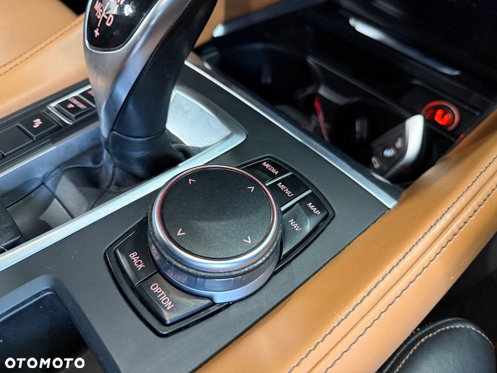 BMW X6M - 18