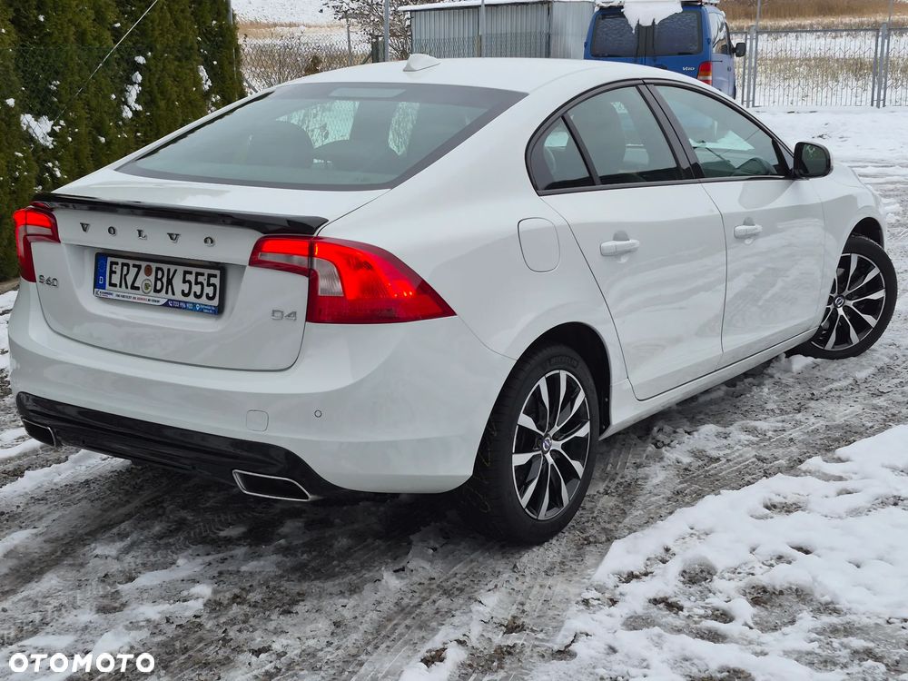 Volvo S60 D4 Geartronic Linje Svart - 4