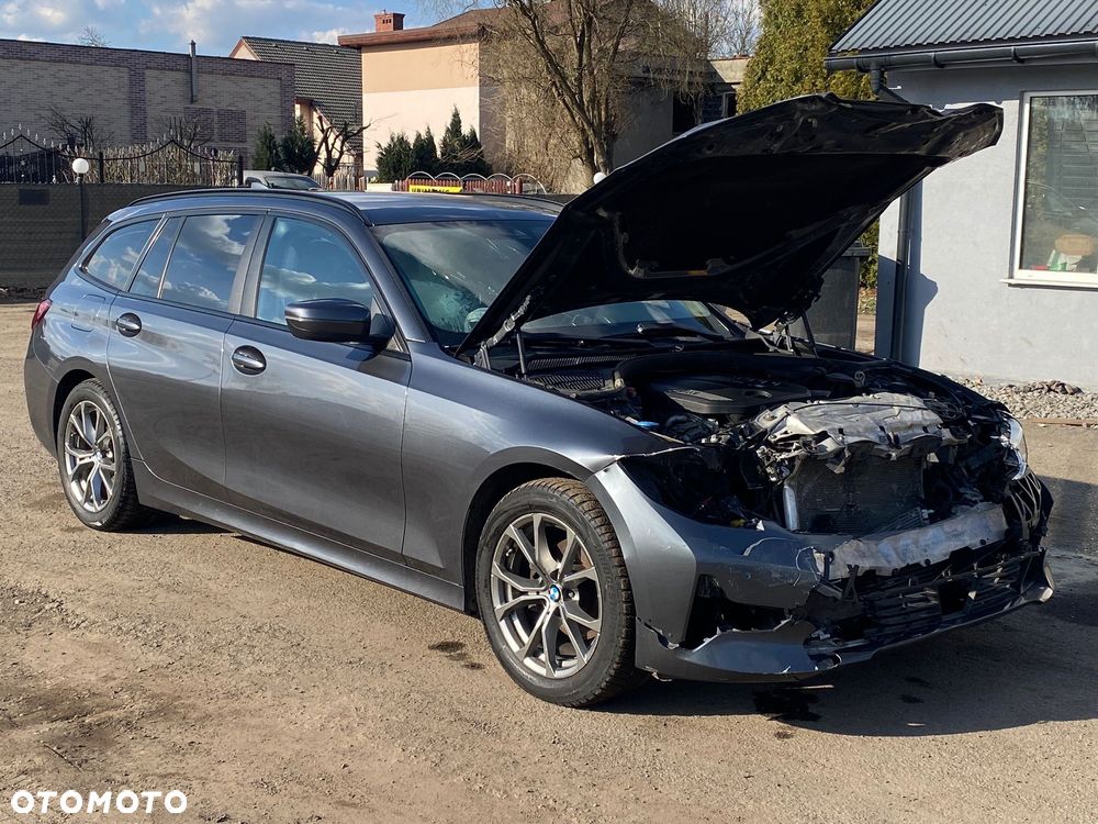 BMW Seria 3 318d MHEV Sport Line - 10