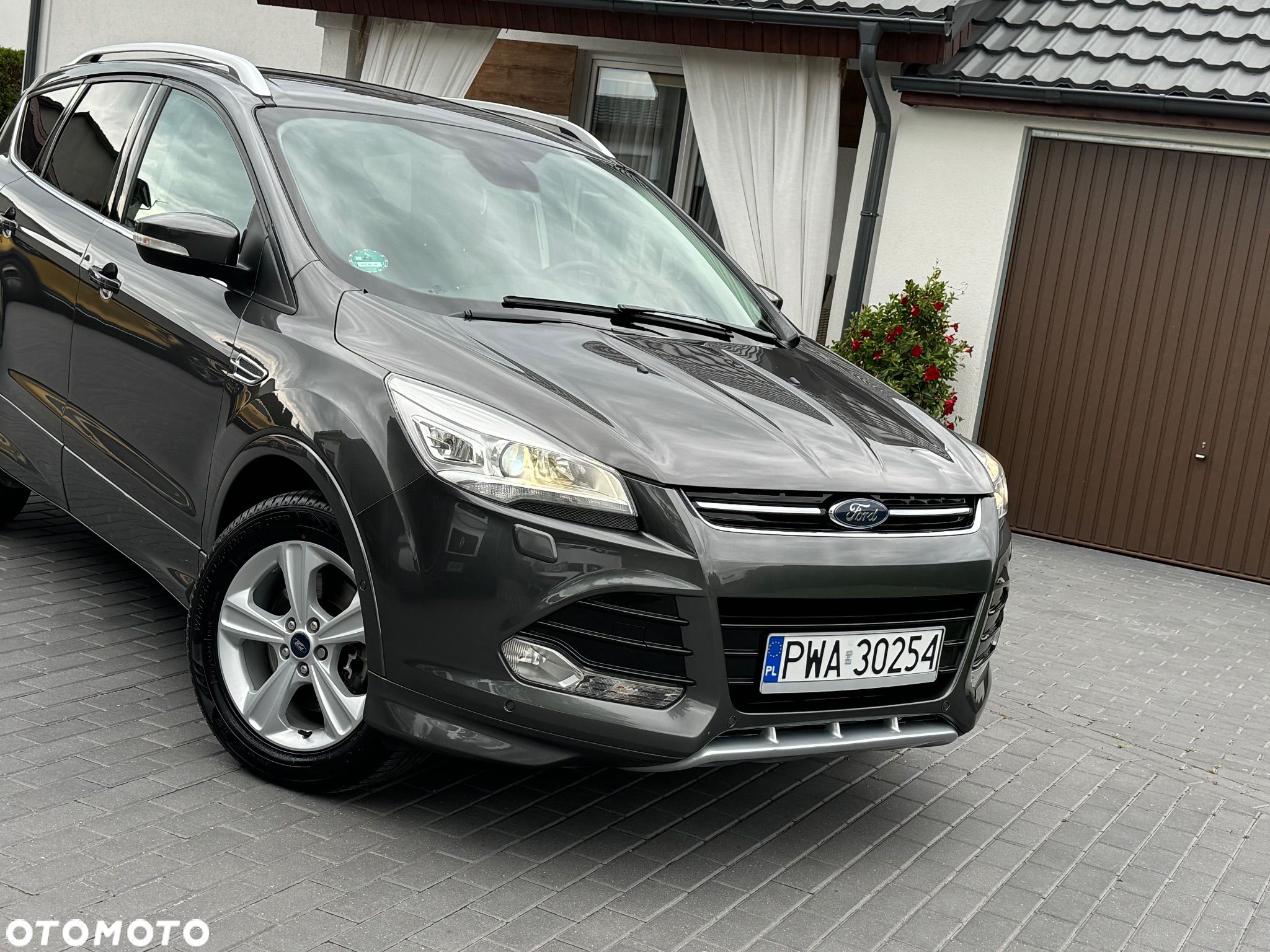 Ford Kuga 2.0 TDCi 4x4 Individual - 1
