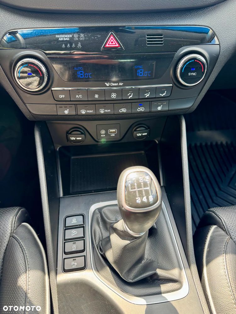 Hyundai Tucson blue 1.7 CRDi 2WD Advantage - 15