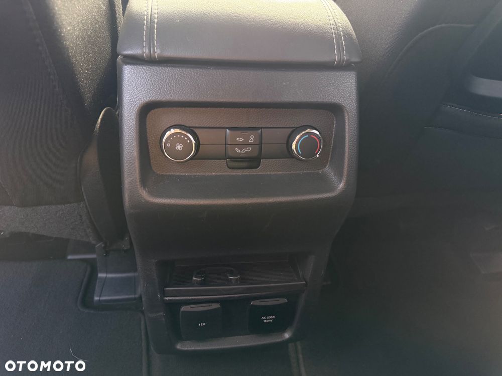 Ford Galaxy 2.0 EcoBlue Titanium - 29