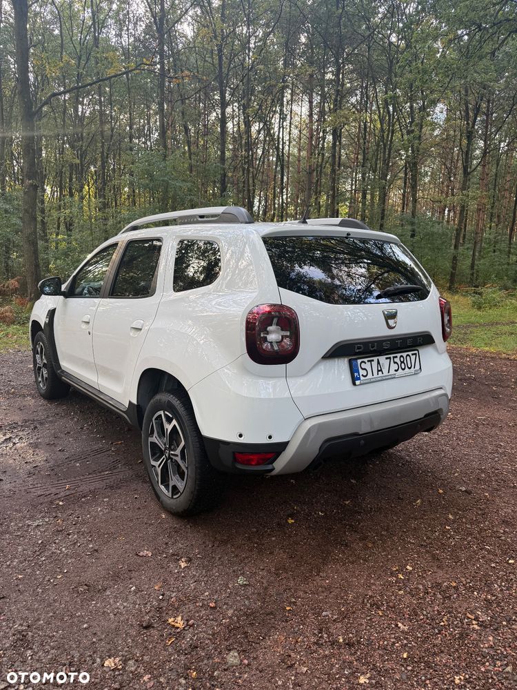 Dacia Duster 1.6 SCe Laureate S&S - 4