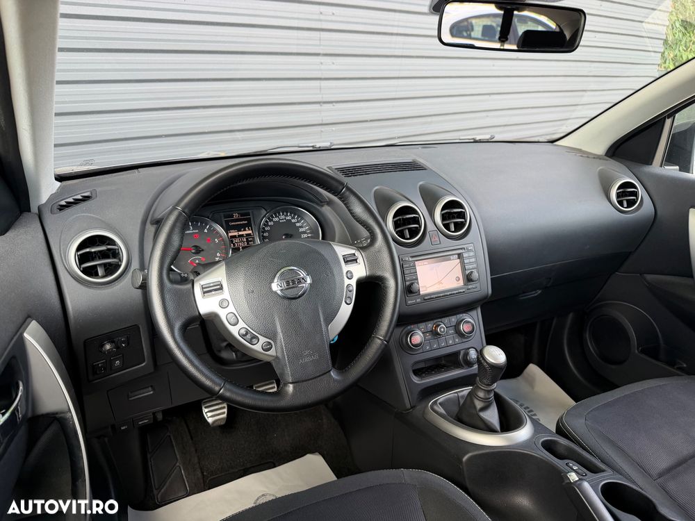 Nissan Qashqai 1.5 DCI N-Connecta - 11