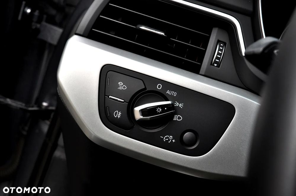 Audi A4 Avant 2.0 TDI Design - 39