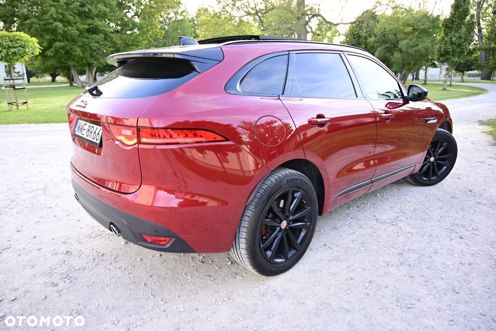 Jaguar F-Pace 3.0 TDV6 AWD 300 Sport - 4