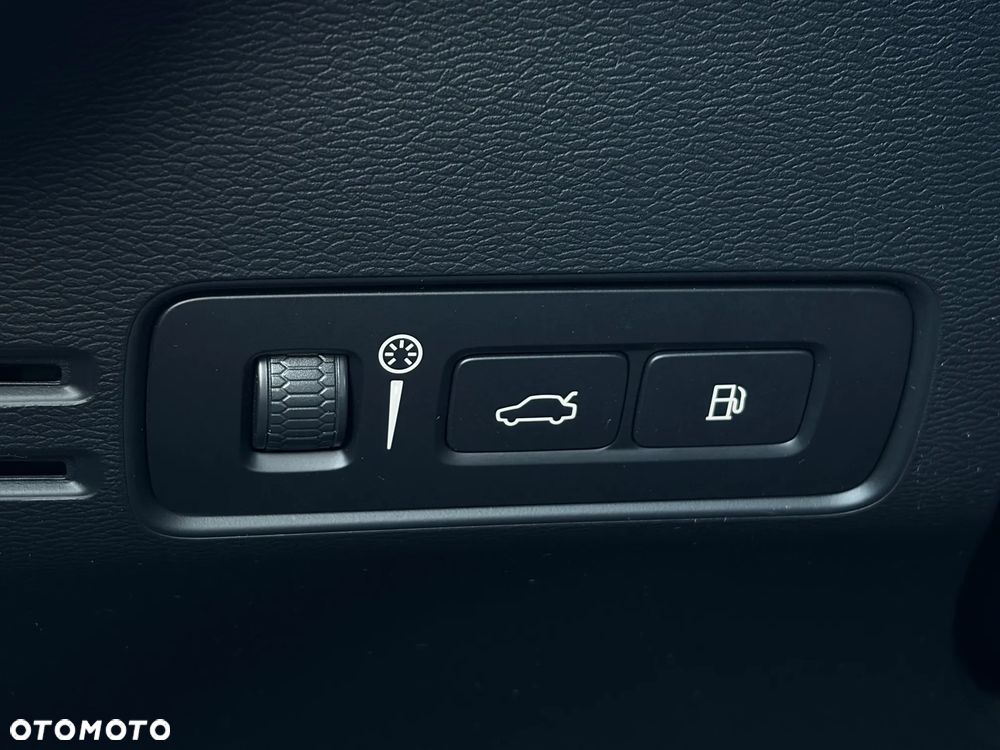 Volvo XC 40 T5 Recharge DKG Inscription - 40