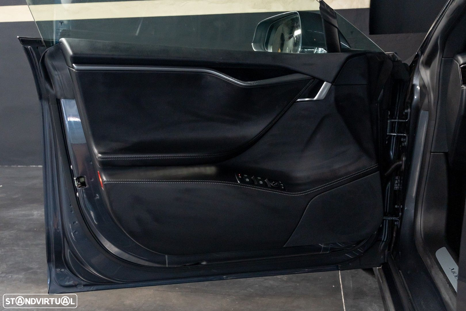Tesla Model S 75D - 22