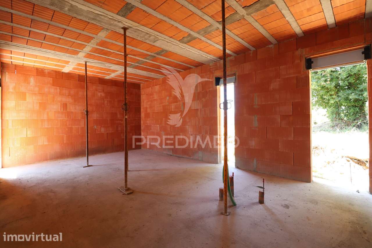 Moradia em Estrutura - Ponte de Lima - Grande imagem: 4/37
