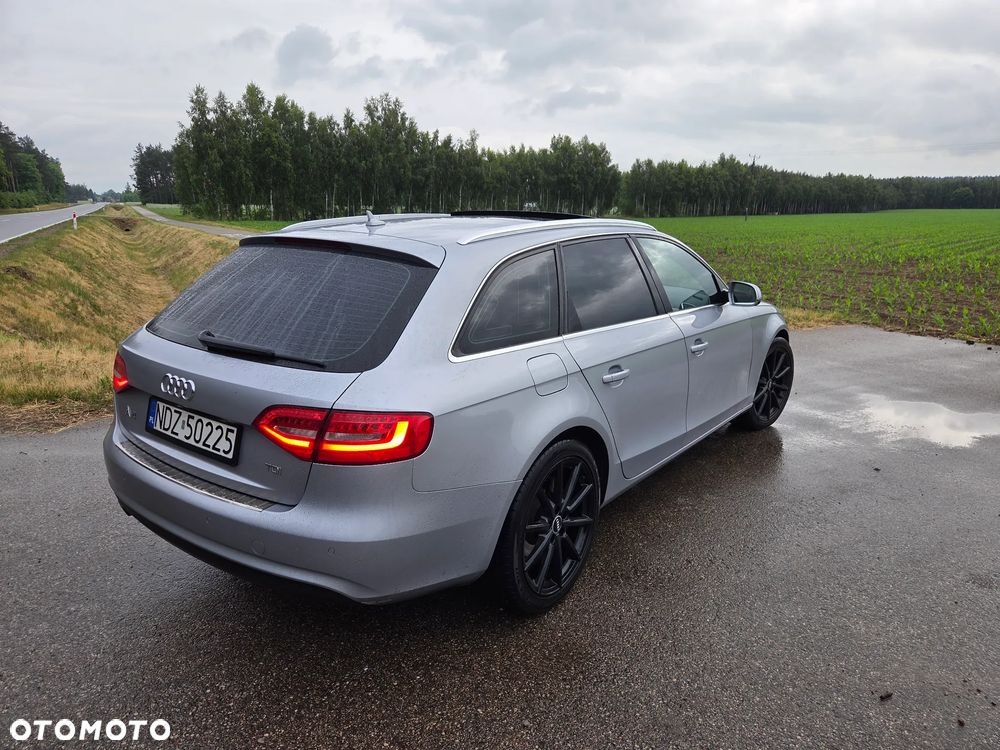 Audi A4 Avant - 4