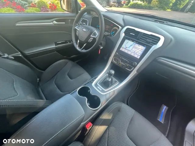 Ford Mondeo 1.5 TDCi ECOnetic Start-Stopp Business Edition - 23