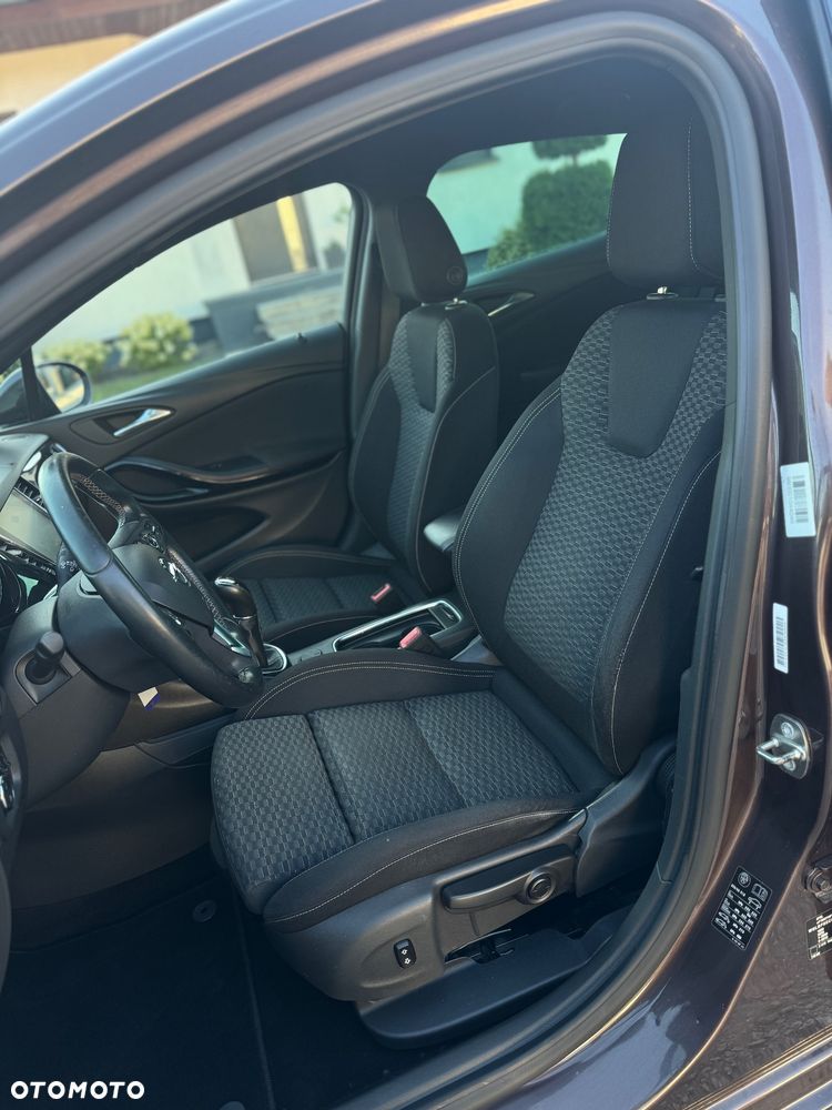 Opel Astra 1.4 T Dynamic - 22
