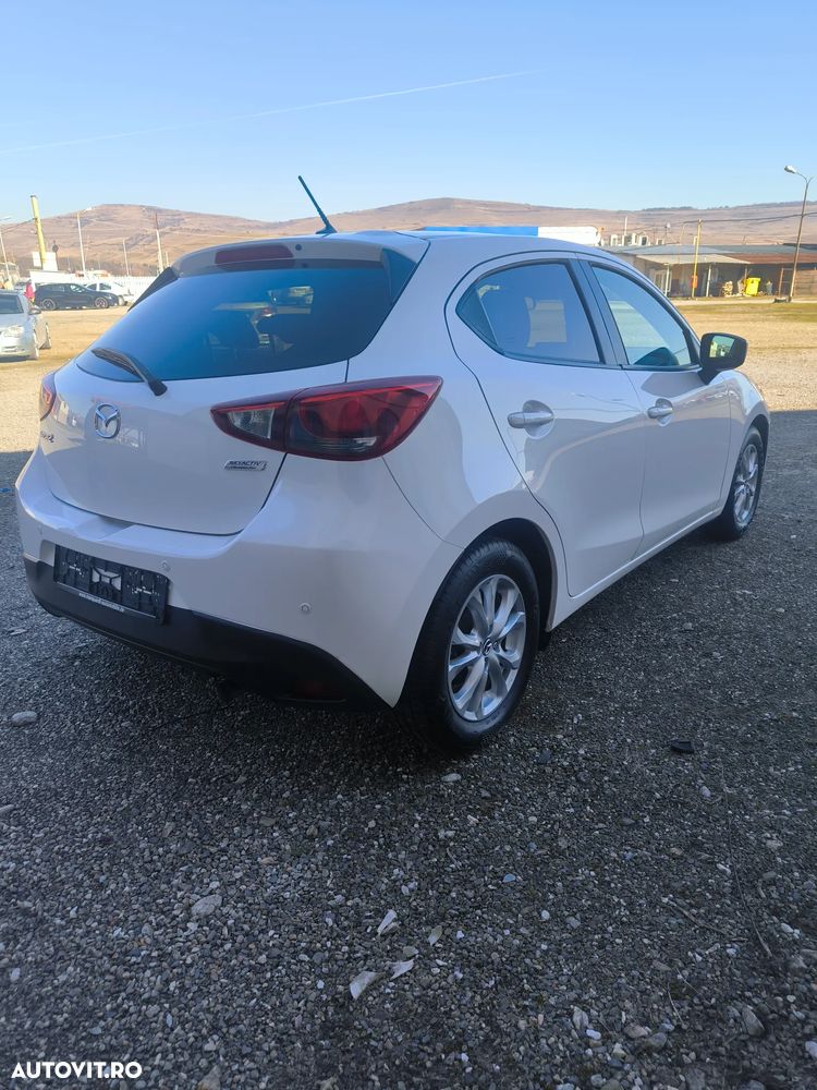 Mazda 2 SKYACTIV-D 105 Exclusive-Line - 4