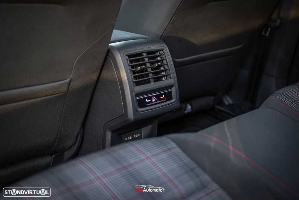 VW Golf 2.0 TSI GTI DSG Performance - 28