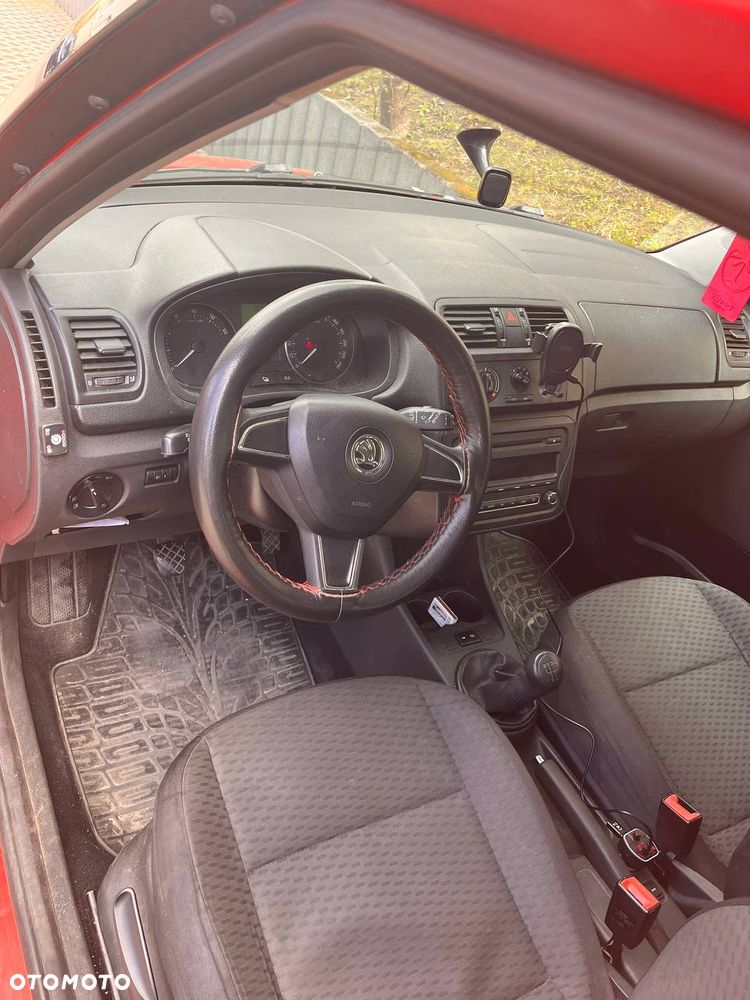 Skoda Fabia - 8