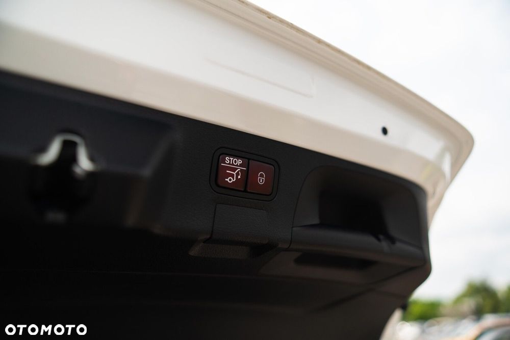 Mercedes-Benz CLA - 29