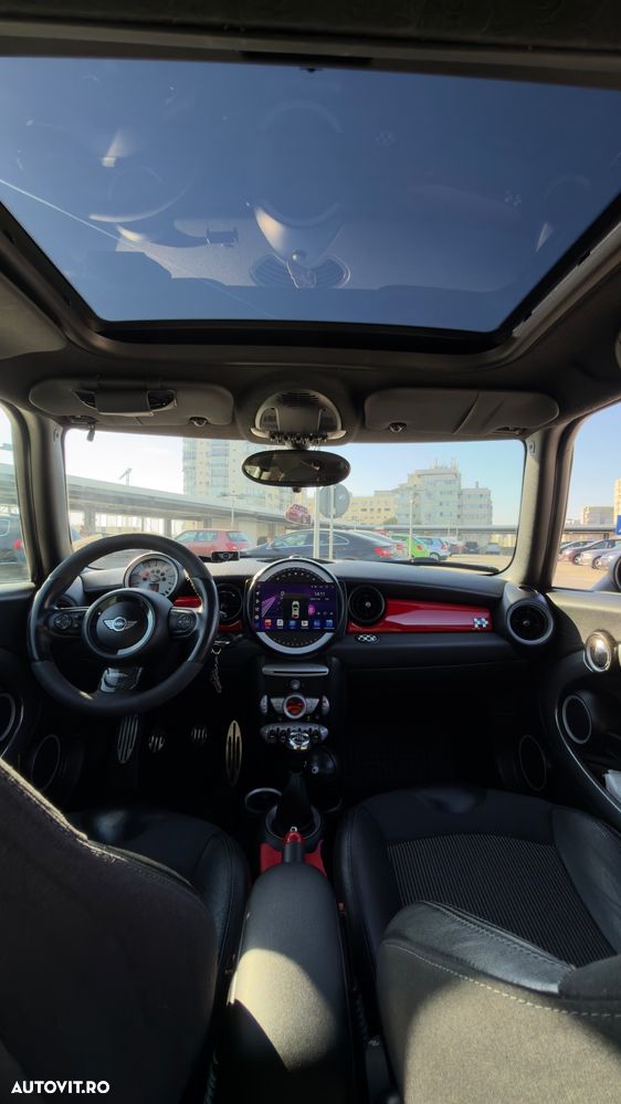 Mini Cooper S Standard - 5