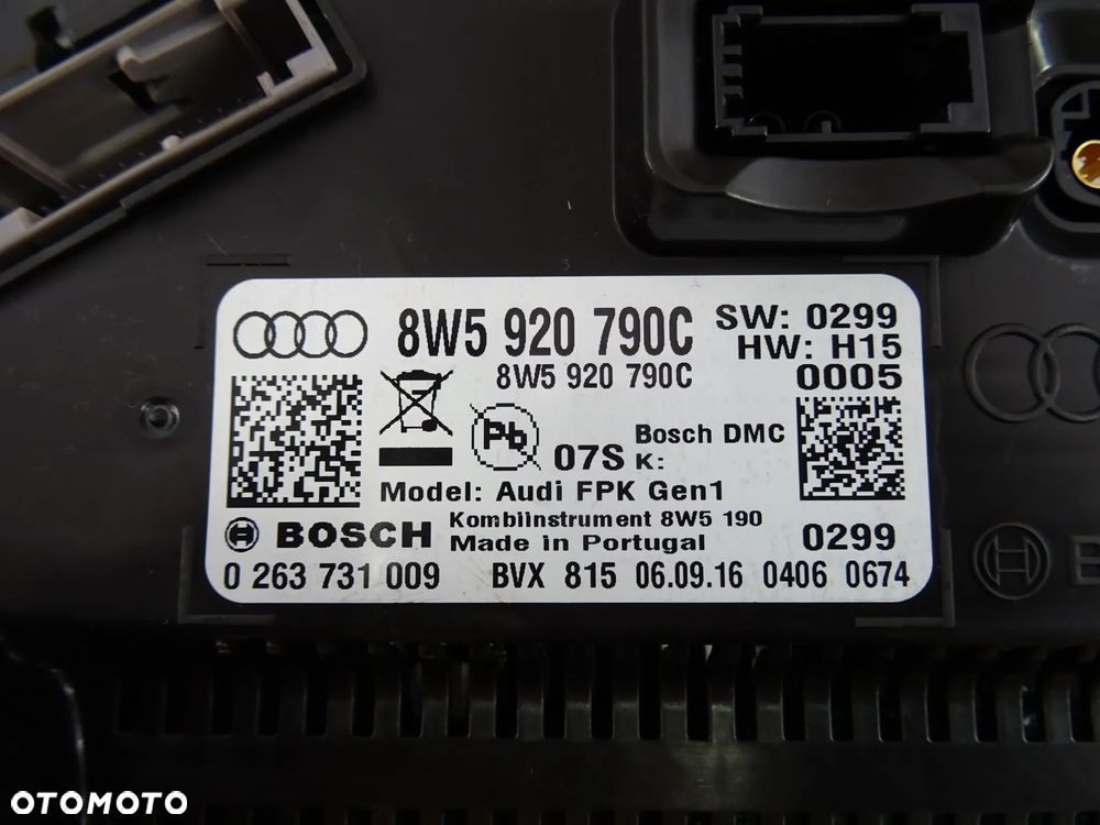8W5920790C licznik zegary Virtual  3.0 2.0 TDI Audi A4 B9 A5 czesci - 2