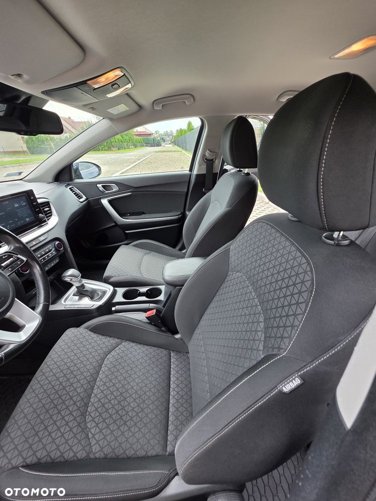 Kia XCeed 1.4 T-GDI M DCT - 13