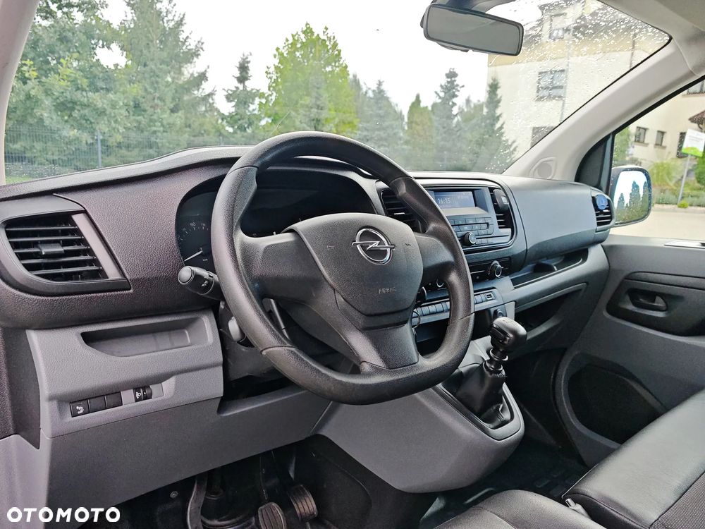 Opel VIVARO - 19