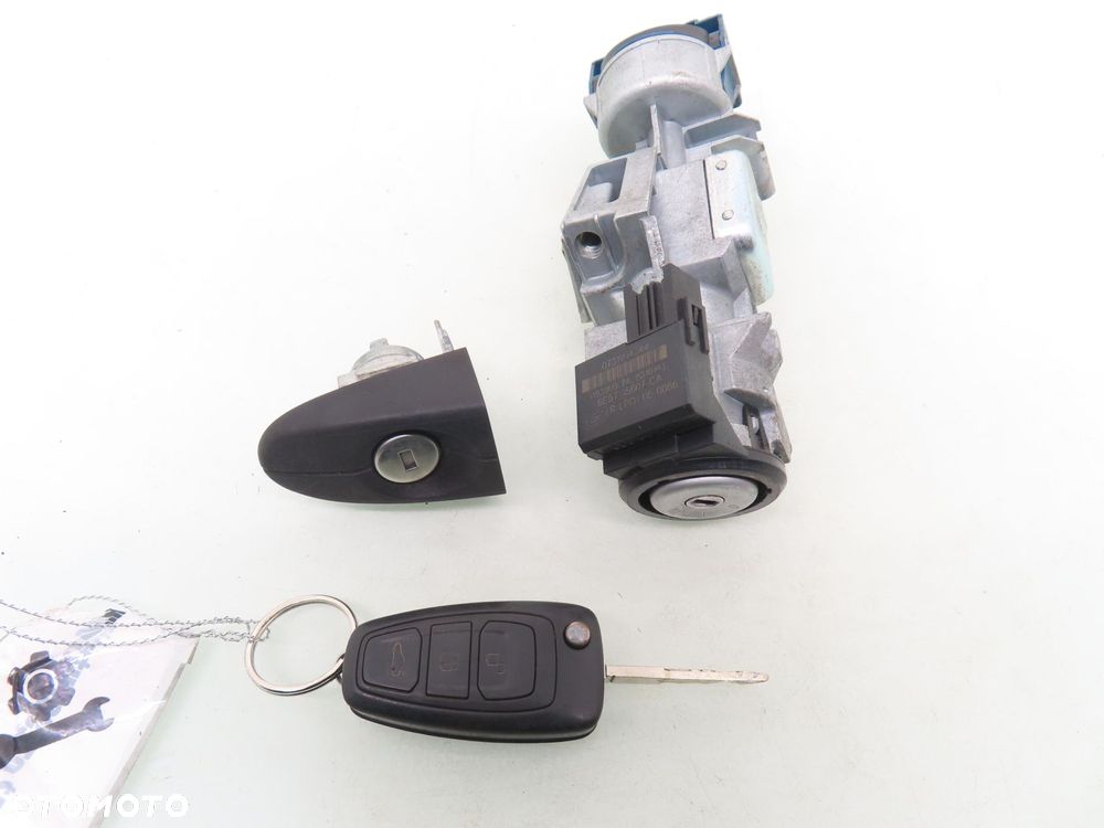 STACYJKA WKŁADKI FORD MONDEO MK4 IV 3M513F880AE - 1