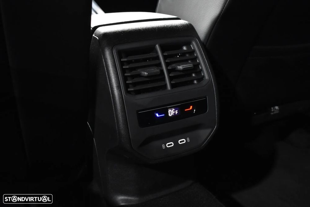 Cupra Leon 1.4 e-Hybrid VZ DSG - 45