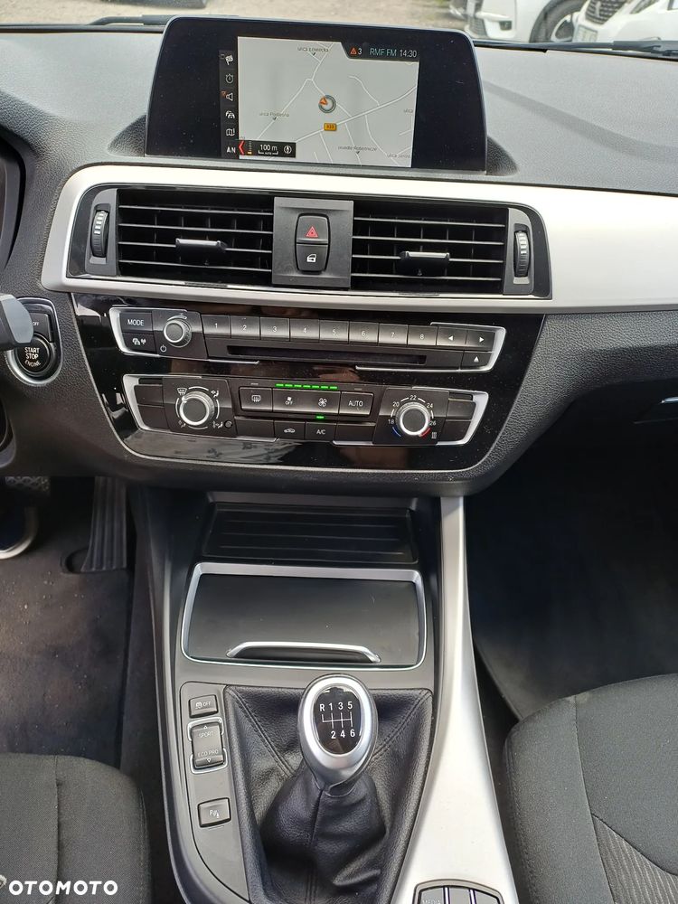 BMW Seria 1 116i Edition Metropolitan - 18