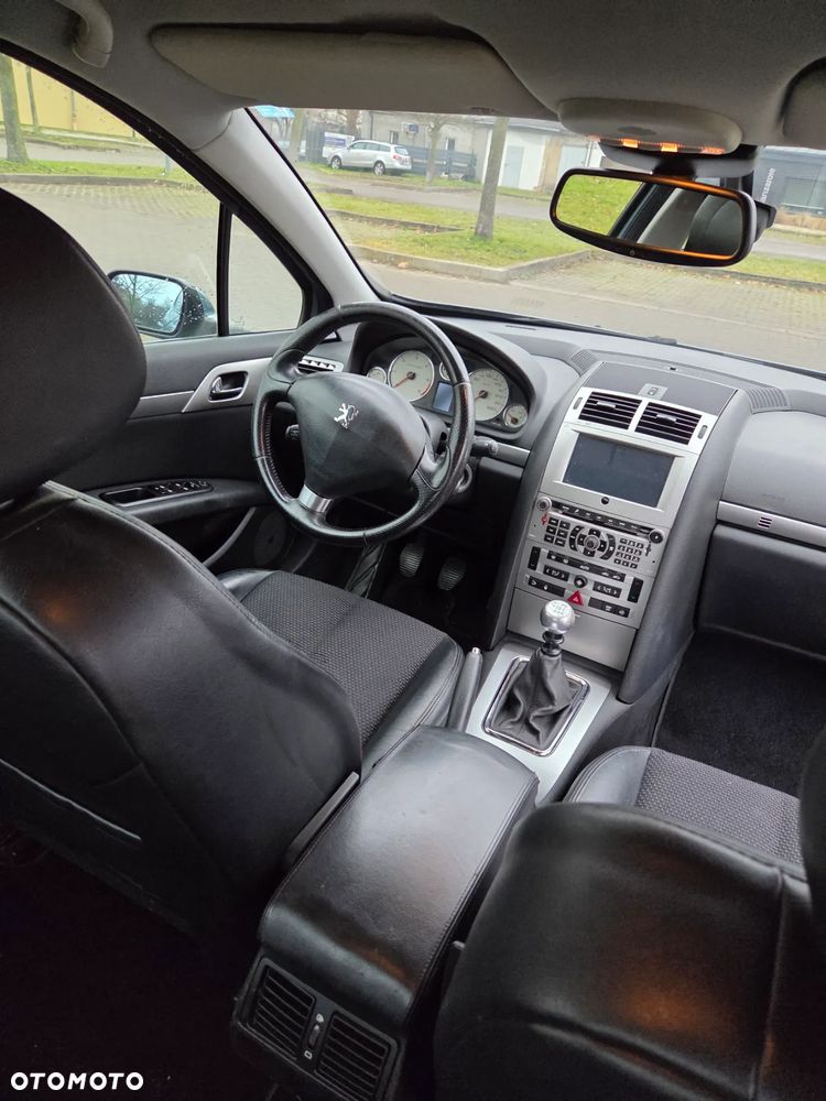 Peugeot 407 HDi 135 JBL - 13