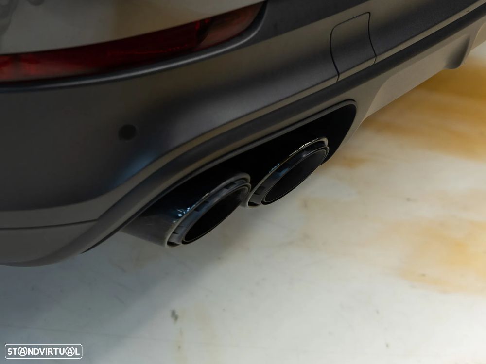 Porsche Cayenne Platinum Edition - 22