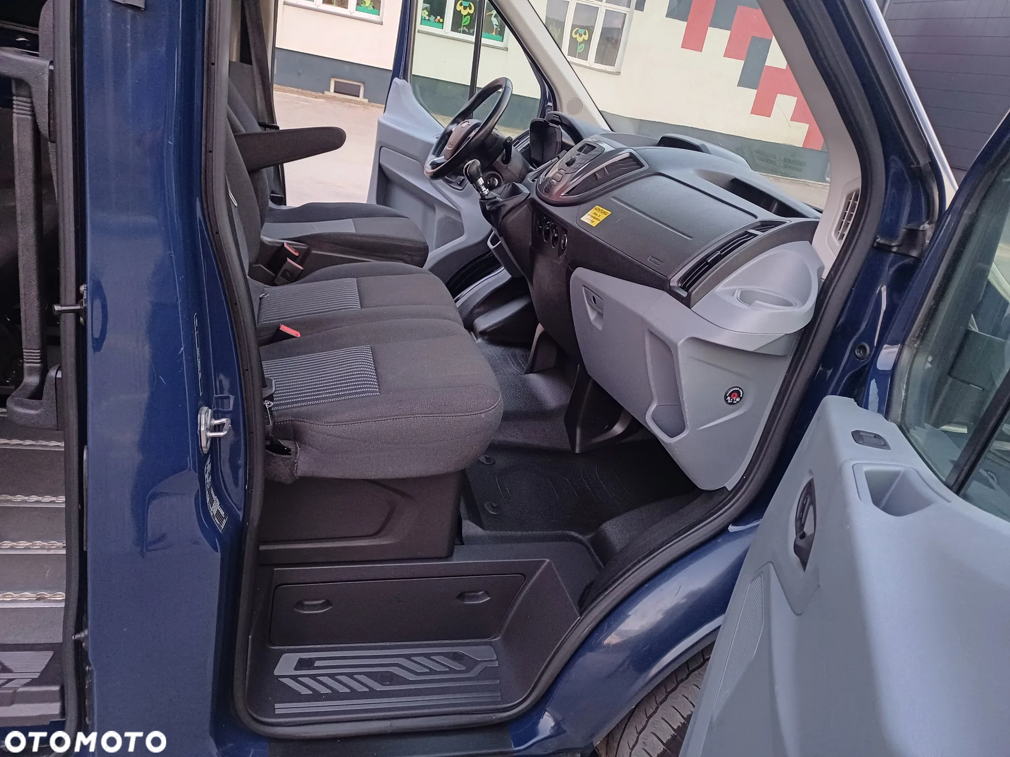 Ford Transit - 11