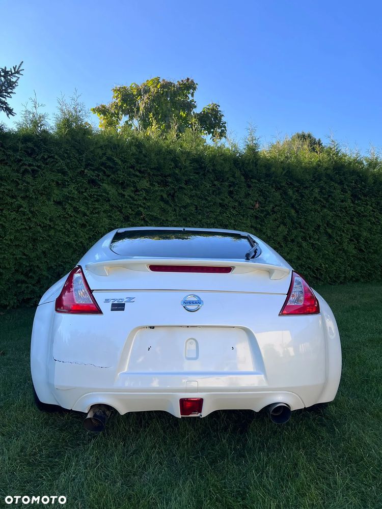Nissan 370 Z 3.7 V6 GT Edition - 4