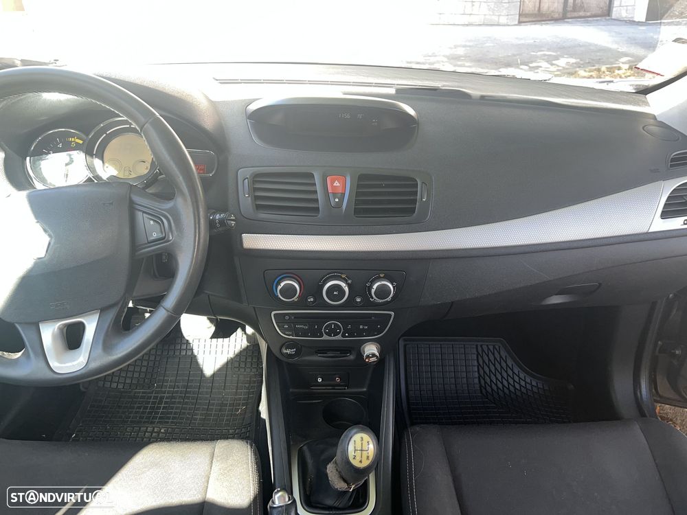 Renault Mégane Sport Tourer 1.5 dCi Dynamique - 13