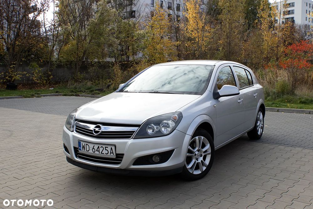 Opel Astra 1.4 - 5