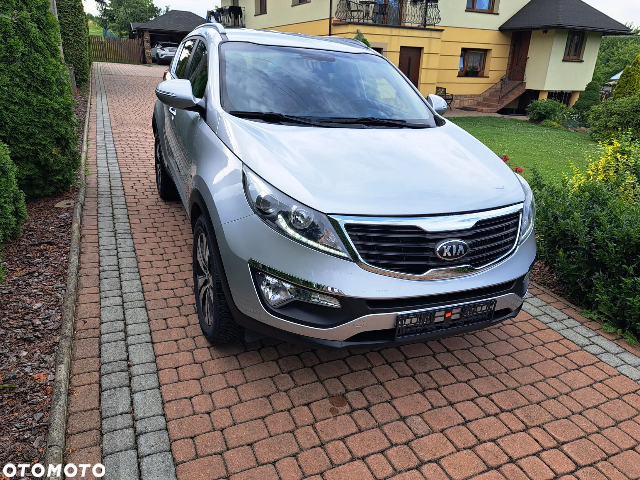 Kia Sportage 1.7 CRDI 2WD Dream-Team Edition - 16