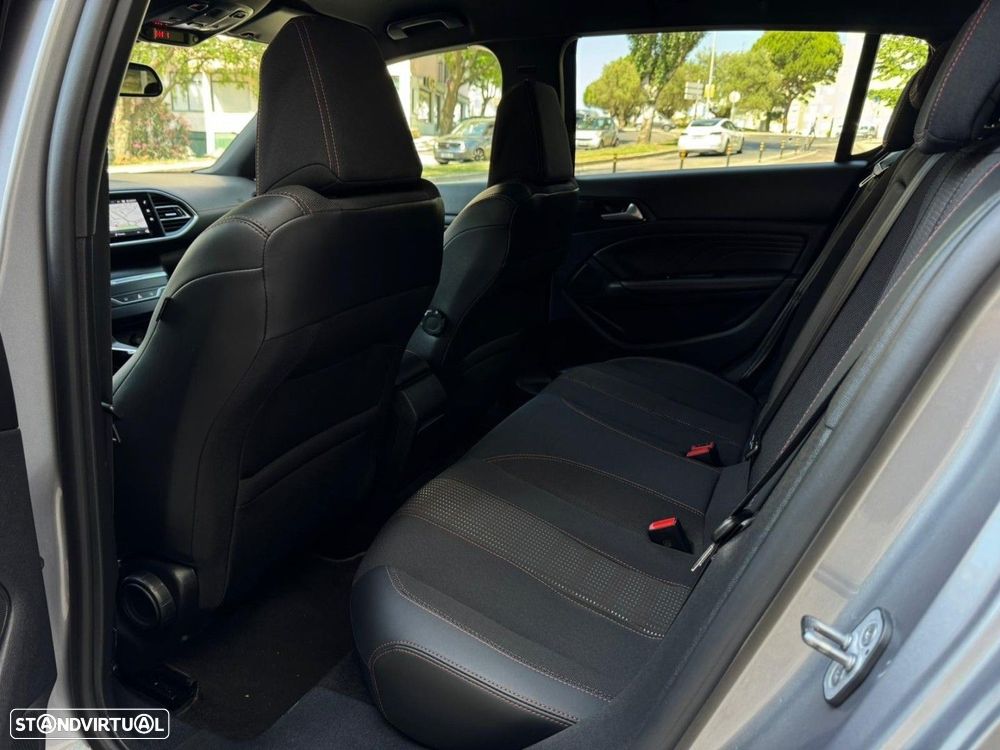 Peugeot 308 1.2 PureTech GT Line - 8