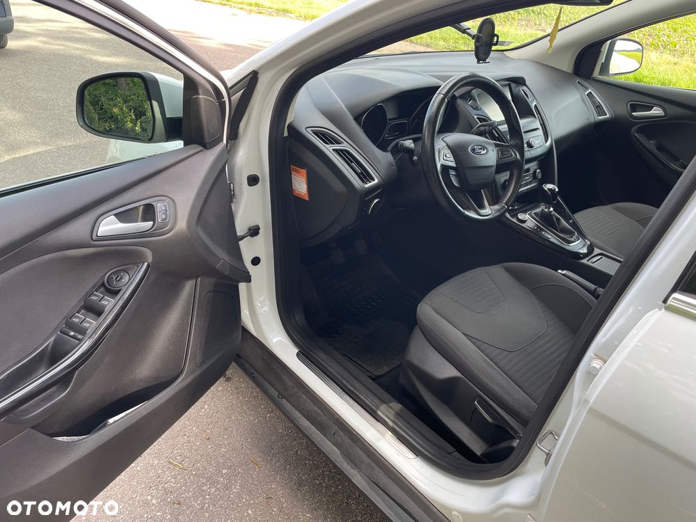 Ford Focus - 7