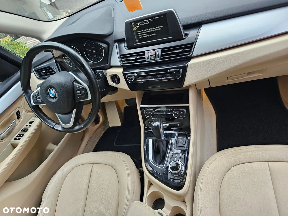 BMW Seria 2 216d Luxury Line - 15