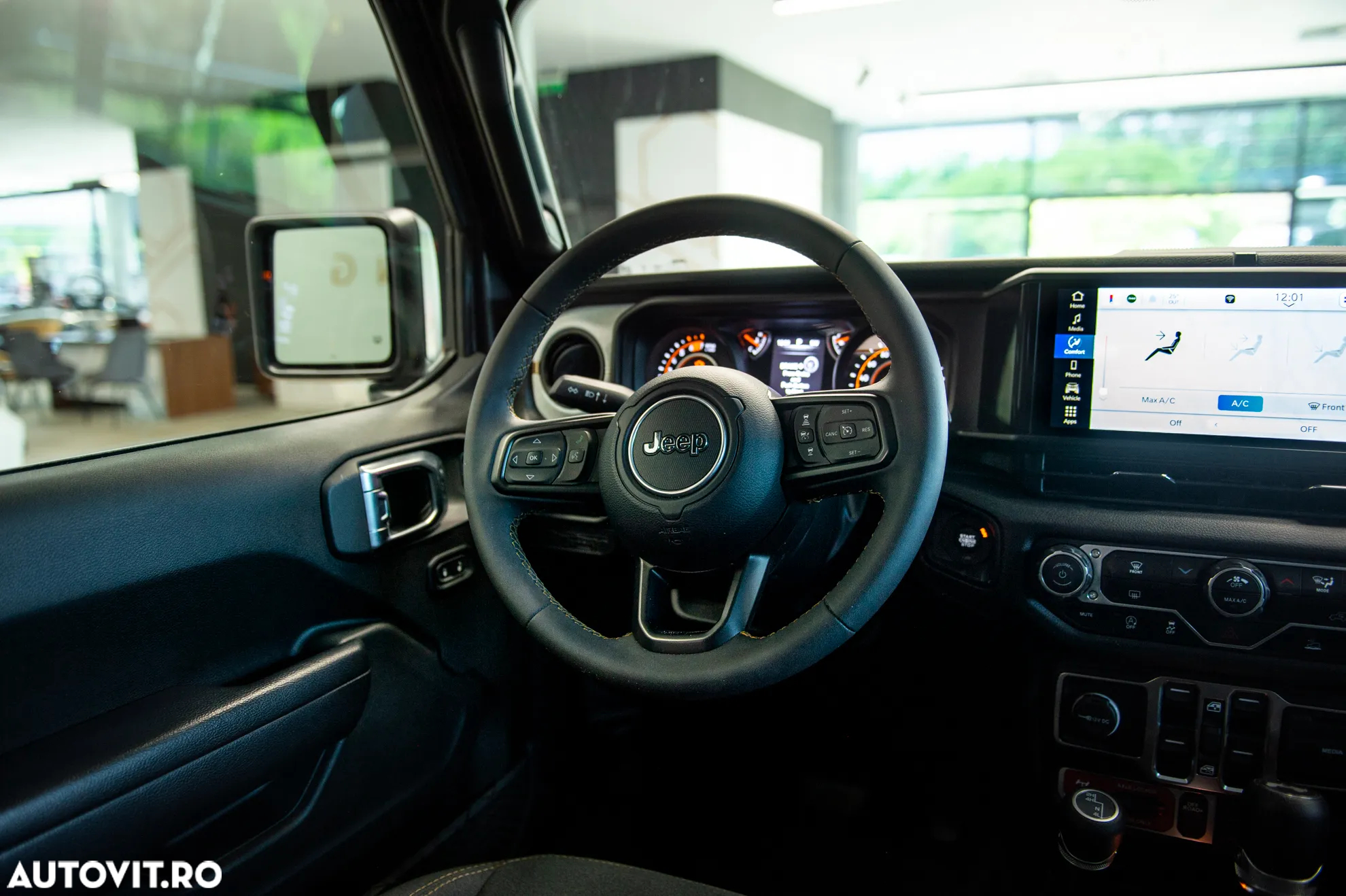 Jeep Wrangler - 28