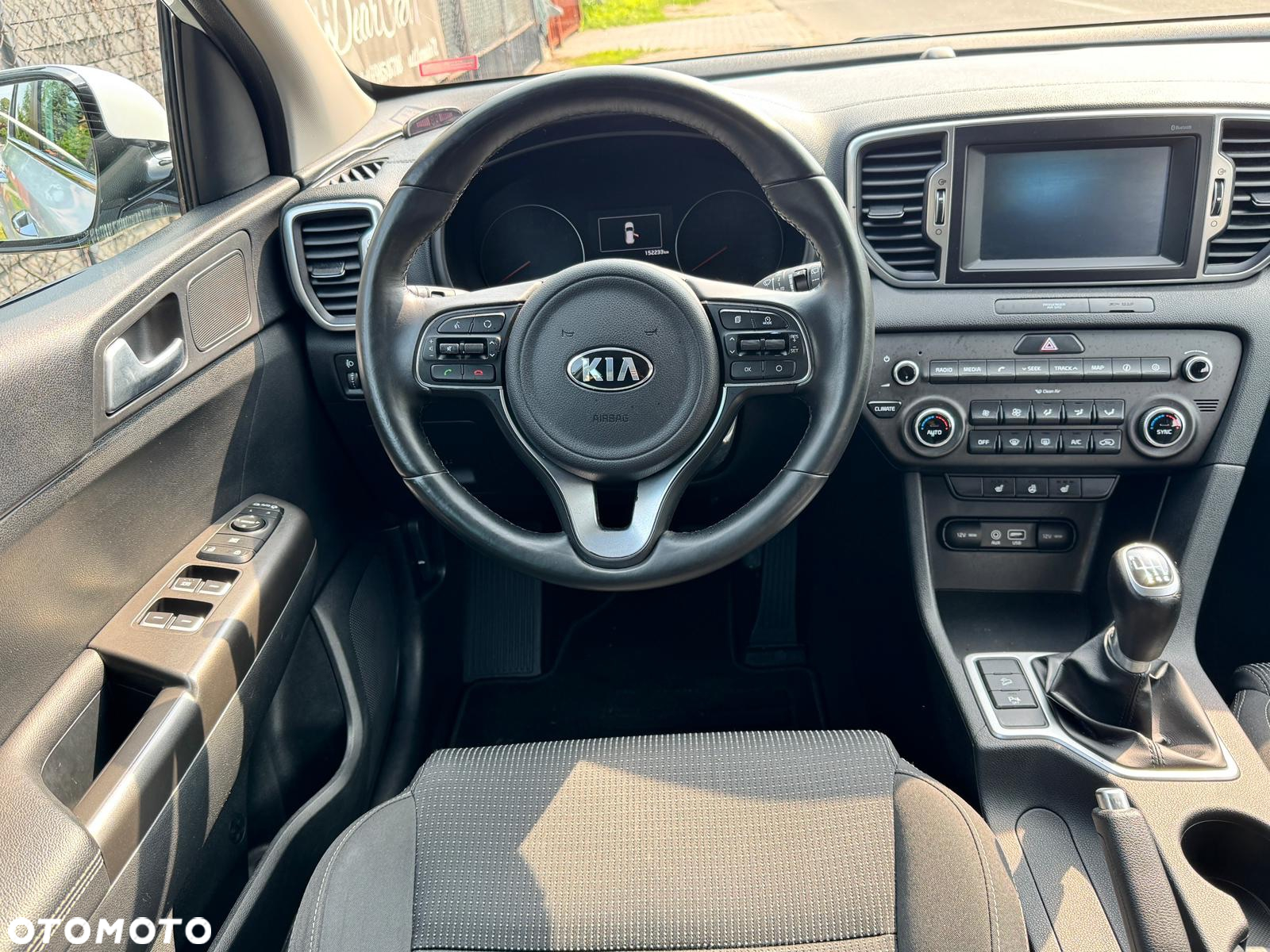Kia Sportage 1.6 GDI 2WD DREAM-TEAM EDITION - 6