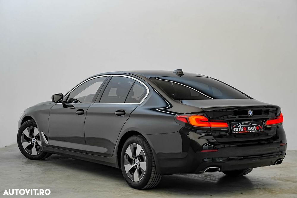 BMW Seria 5 520d Aut. Luxury Line - 5