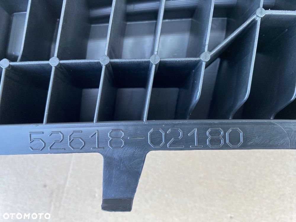 BELKA ZDERZAKA PRZÓD TOYOTA COROLLA E21 NOWA ORYGINALNA 52618-02180 - 3