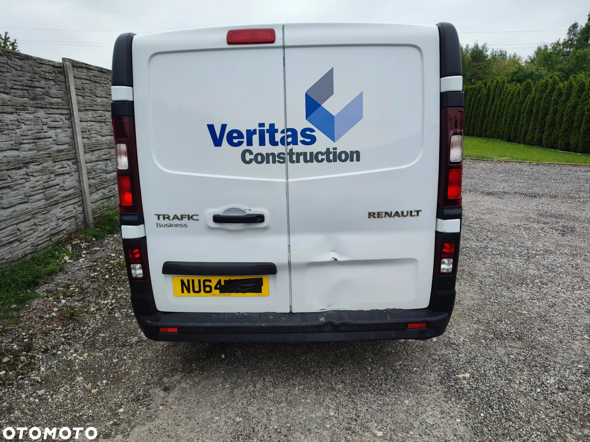 Renault Trafic - 8