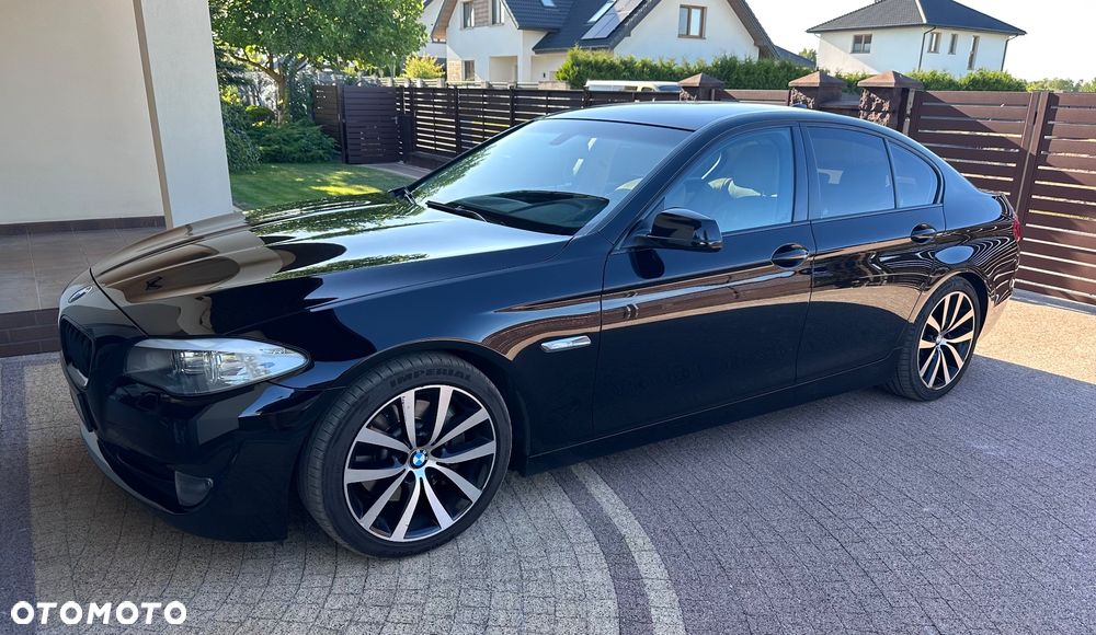 BMW Seria 5 528i xDrive - 20