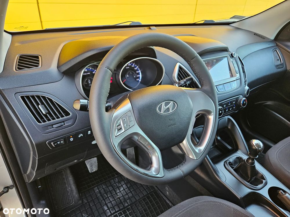 Hyundai ix35 1.7 CRDi Comfort 2WD - 22