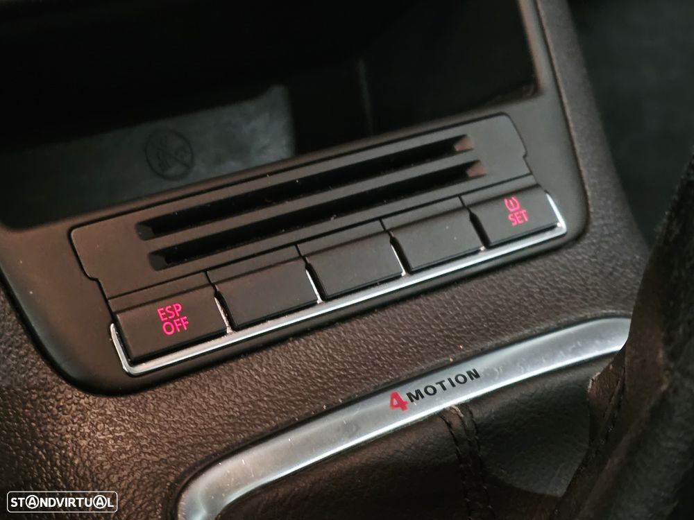 VW Tiguan 2.0 TDI Track 4Motion - 12